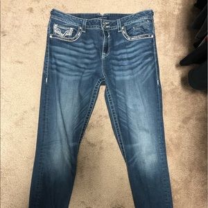 Vigoss Chelsea Skinny Jeans